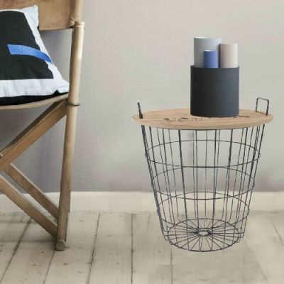 Mesa de Apoio com Cesto